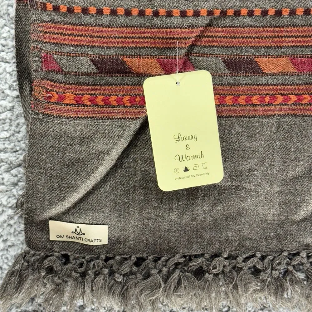 Om Shanti Crafts‎ Meditation Prayer Shawl Geometric Blanket Wool 84